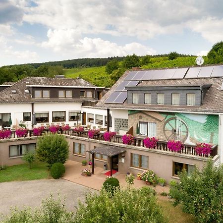 Hotel Kuehns Muehle エーストリッヒ・ヴィンケル エクステリア 写真