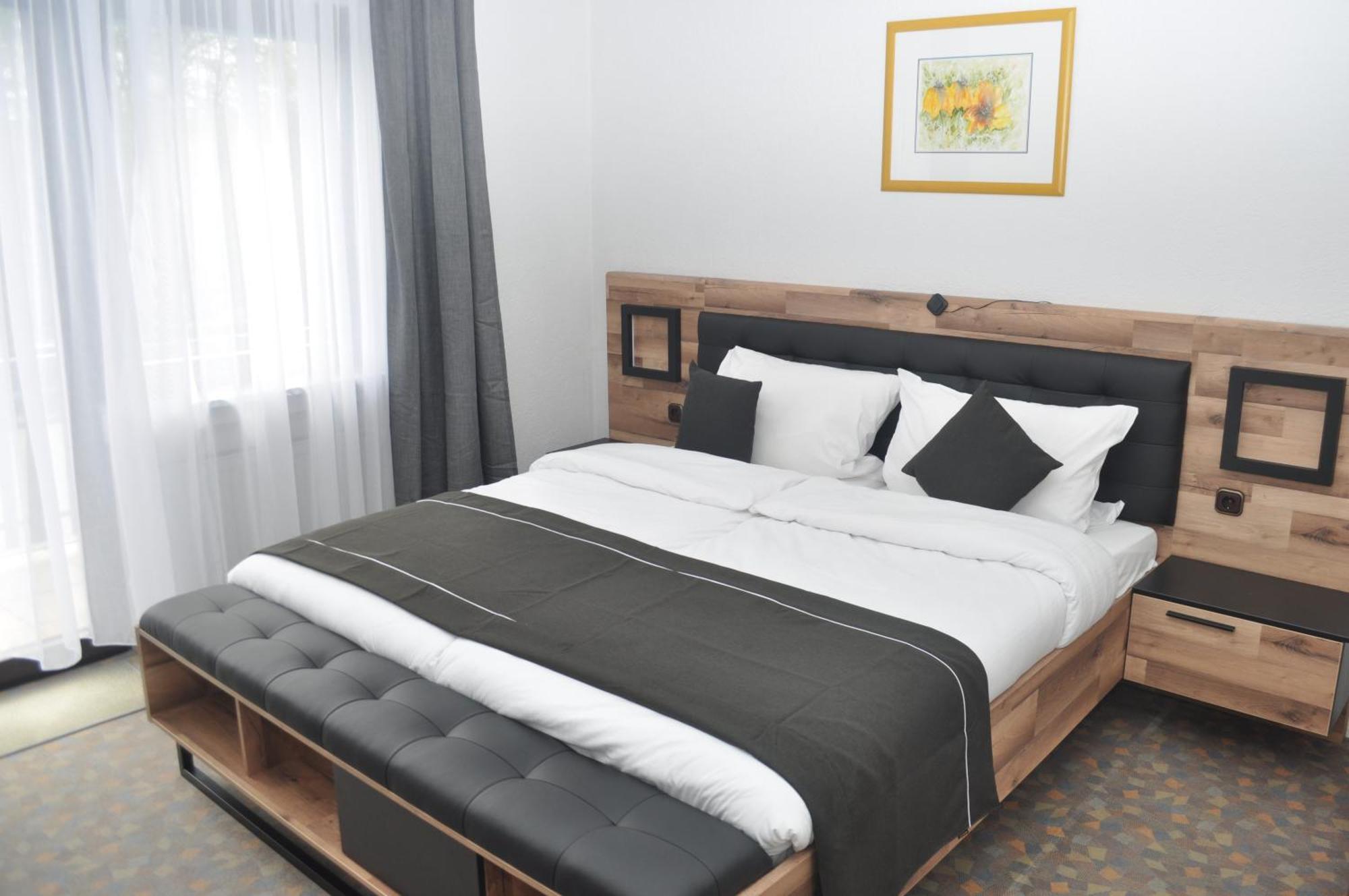 Hotel Kuehns Muehle エーストリッヒ・ヴィンケル エクステリア 写真