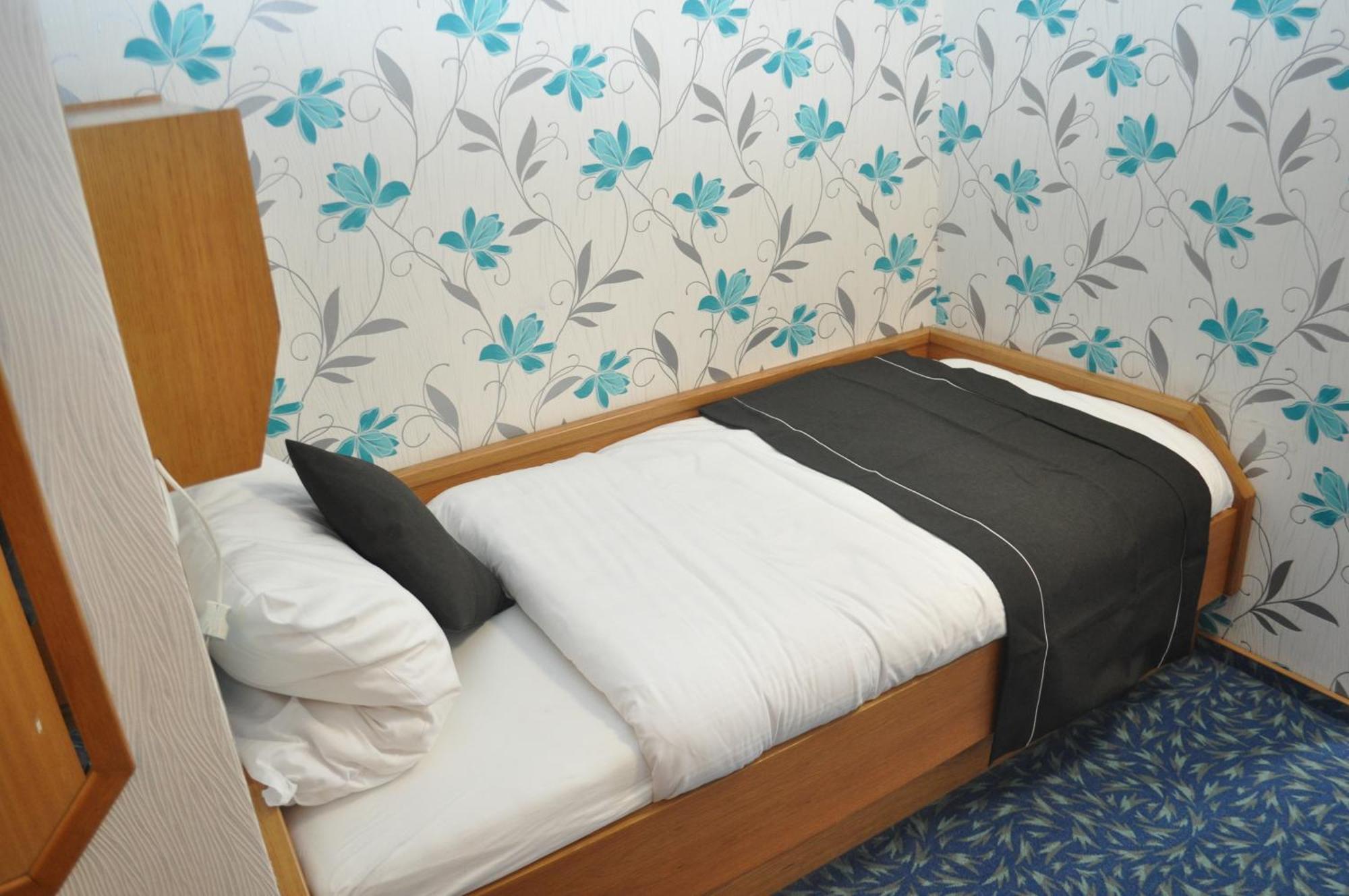 Hotel Kuehns Muehle エーストリッヒ・ヴィンケル エクステリア 写真