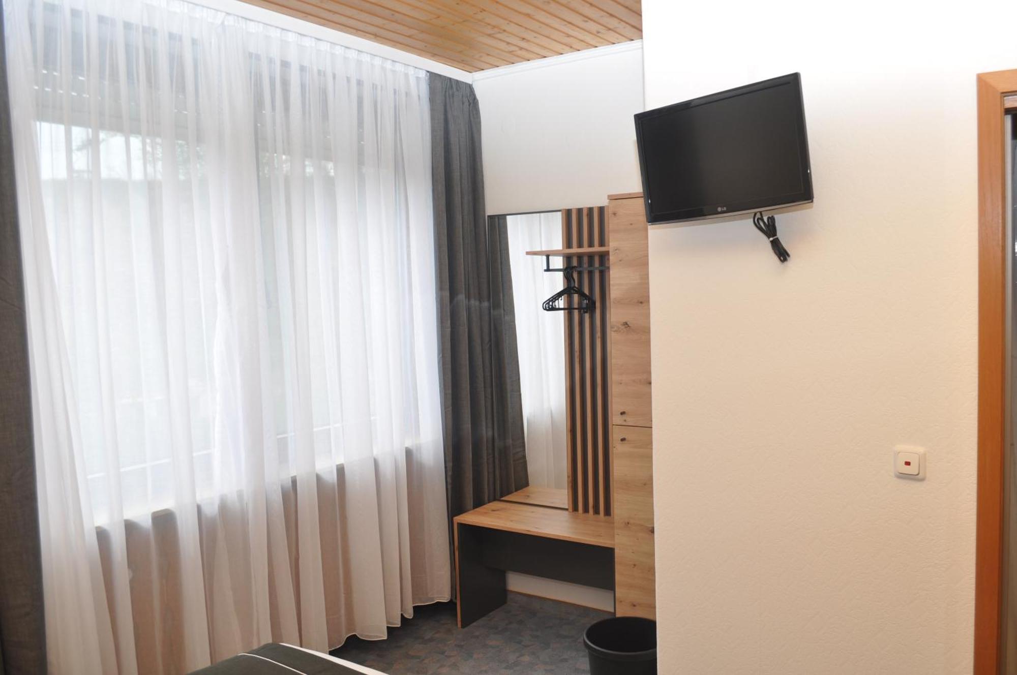Hotel Kuehns Muehle エーストリッヒ・ヴィンケル エクステリア 写真
